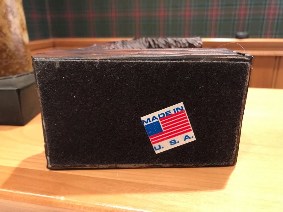 Pair Of Resin Bear Bookends And Metal Candle Holder [Photo 5]