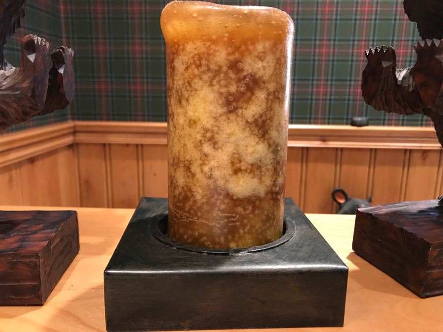 Pair Of Resin Bear Bookends And Metal Candle Holder [Photo 6]