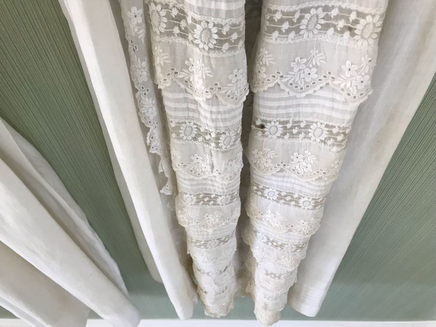 Pair Of Vintage Young Girls White Cotton Dresses With Vintage Wooden Hangers [Photo 6]