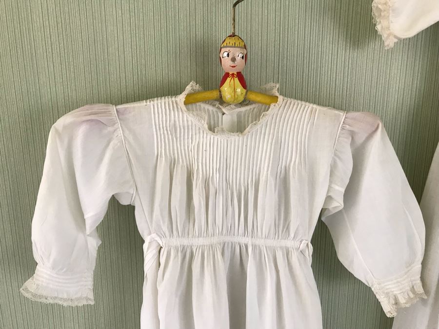 Pair Of Vintage Young Girls White Cotton Dresses With Vintage Wooden Hangers [Photo 8]