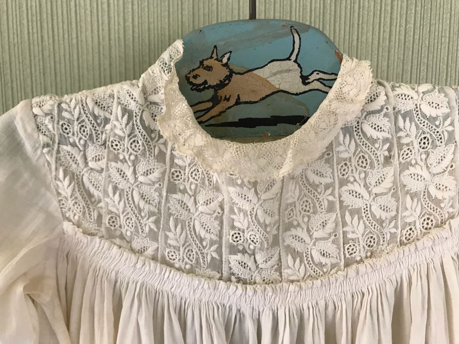 Pair Of Vintage Young Girls White Cotton Dresses With Vintage Wooden Hangers [Photo 4]