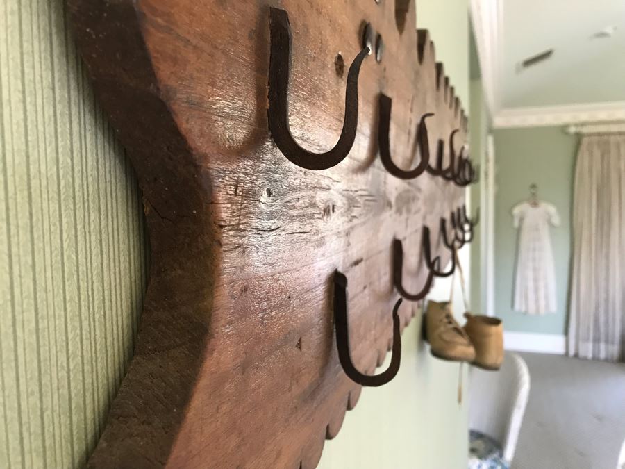 Antique Wall Mounted Rack With (15) Metal Hooks 50'W X 11'H [Photo 6]