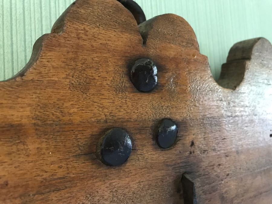 Antique Wall Mounted Rack With (15) Metal Hooks 50'W X 11'H [Photo 8]