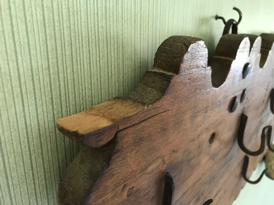 Antique Wall Mounted Rack With (15) Metal Hooks 50'W X 11'H [Photo 7]