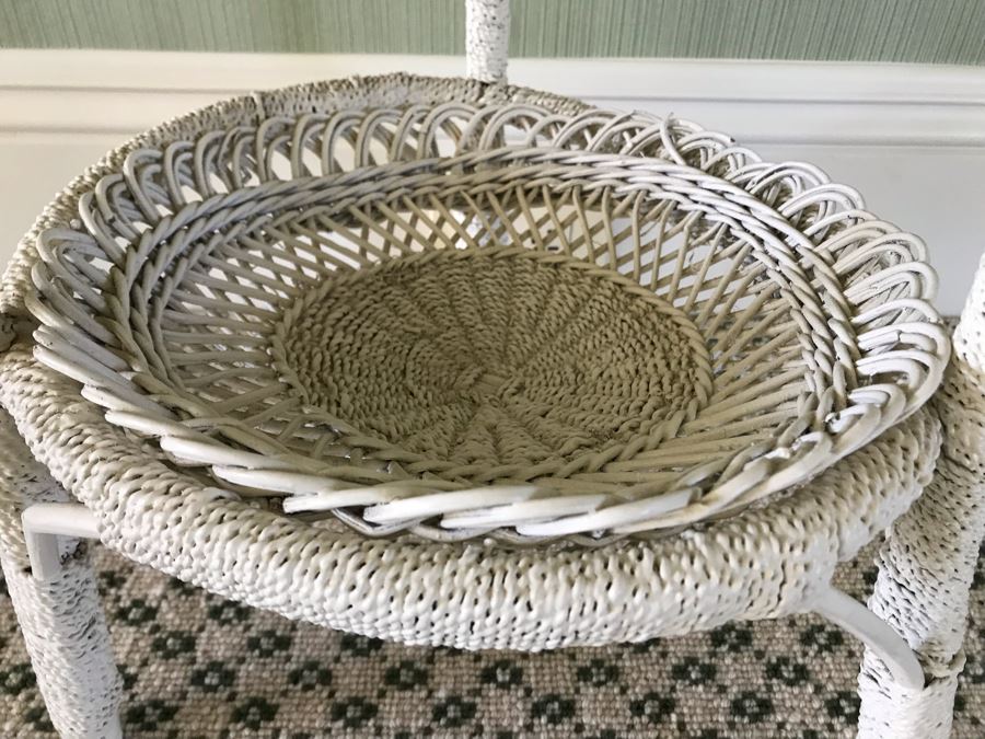 Vintage Shabby Chic White Wicker 3-Tier Stand 30'H [Photo 3]