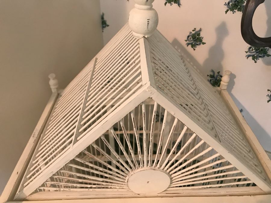 White Victorian Style Birdhouse Bird Cage 16'W X 30'H [Photo 6]