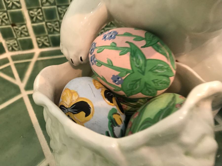 Italian Intrada Easter Bunny Rabbit With Basket And Painted Eggs (Retails Over $200), Blue Frog And Green Rabbit [Photo 6]