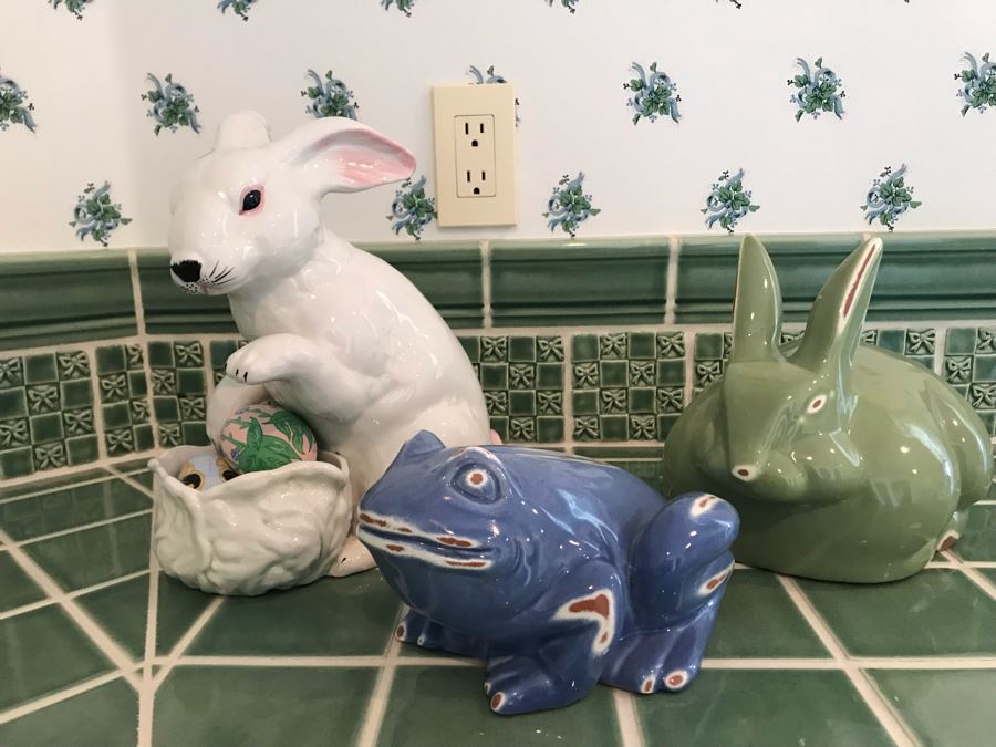 Italian Intrada Easter Bunny Rabbit With Basket And Painted Eggs (Retails Over $200), Blue Frog And Green Rabbit [Photo 2]