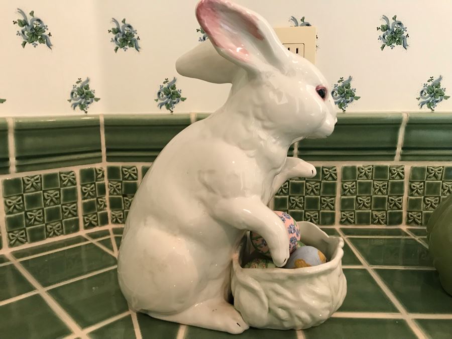 Italian Intrada Easter Bunny Rabbit With Basket And Painted Eggs (Retails Over $200), Blue Frog And Green Rabbit [Photo 8]