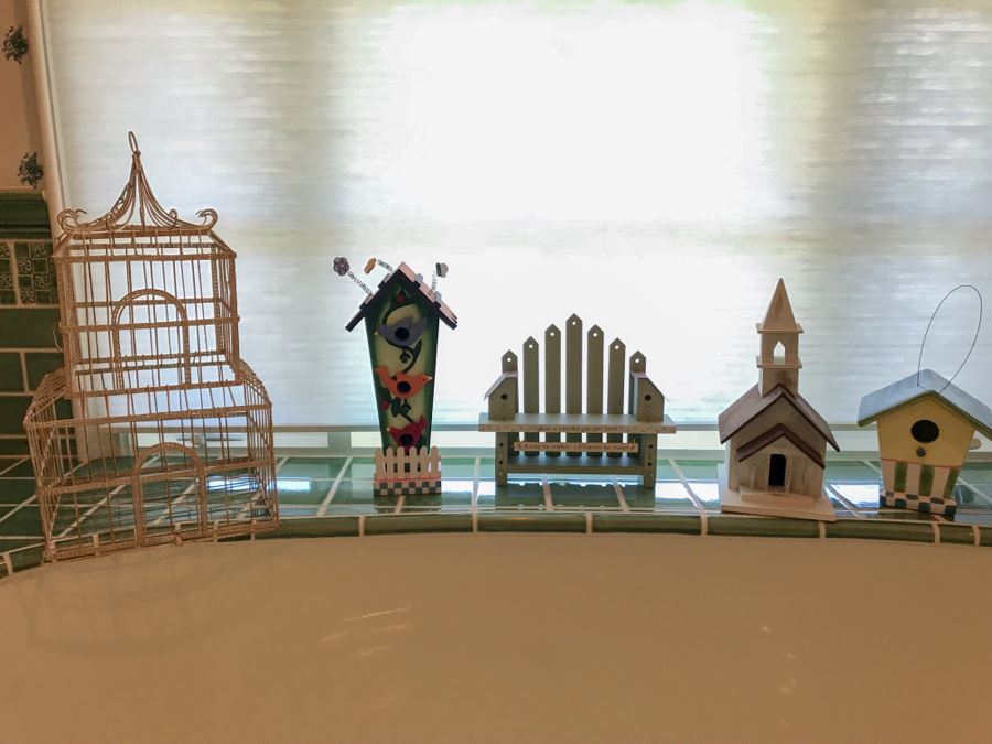 (4) Birdhouses And (1) Metal Bird Cage [Photo 2]