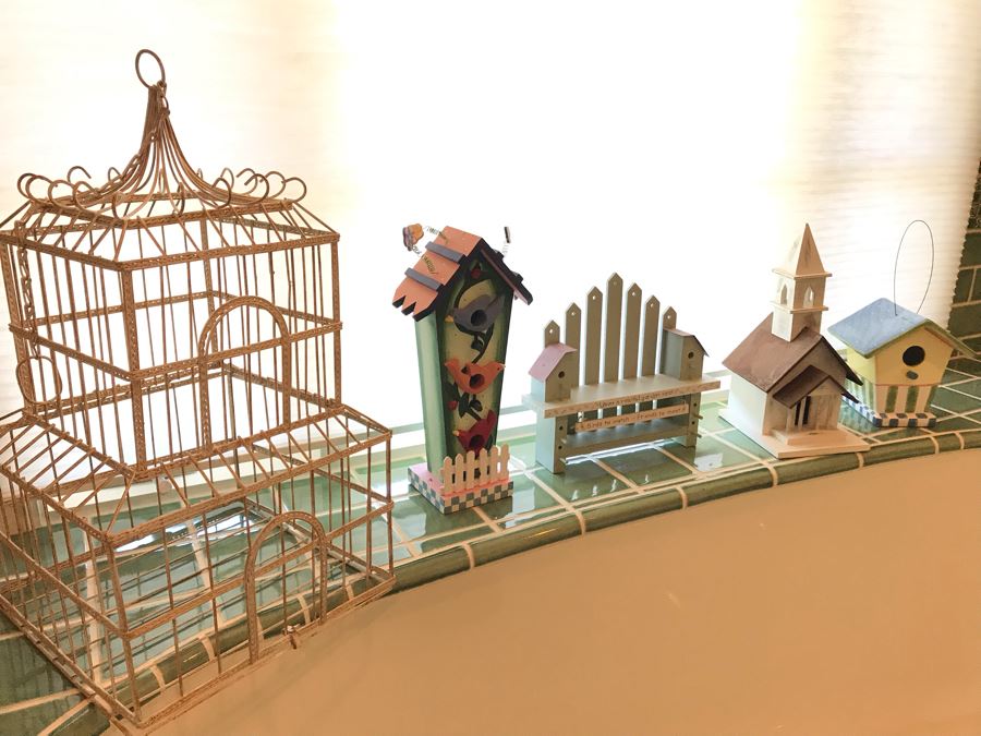(4) Birdhouses And (1) Metal Bird Cage [Photo 8]