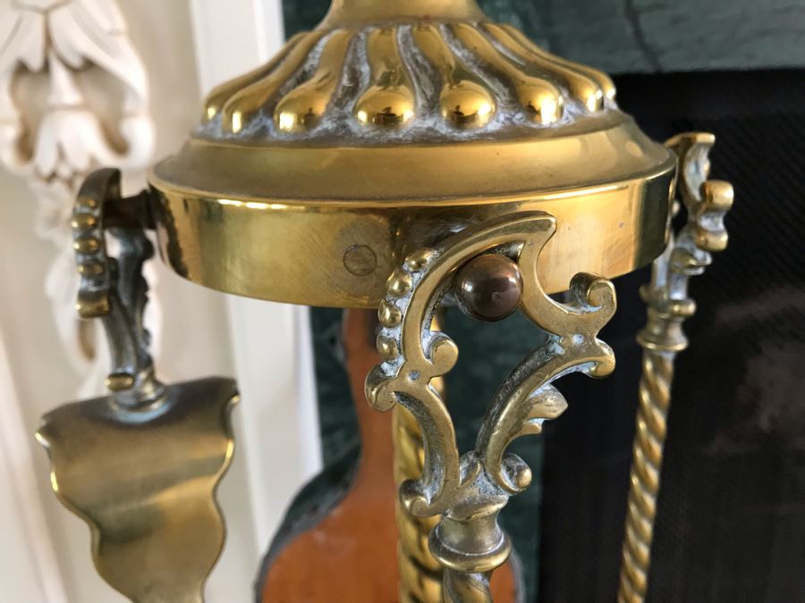 Antique Brass Fireplace Tools With Rack And Wooden Bellows [Photo 4]