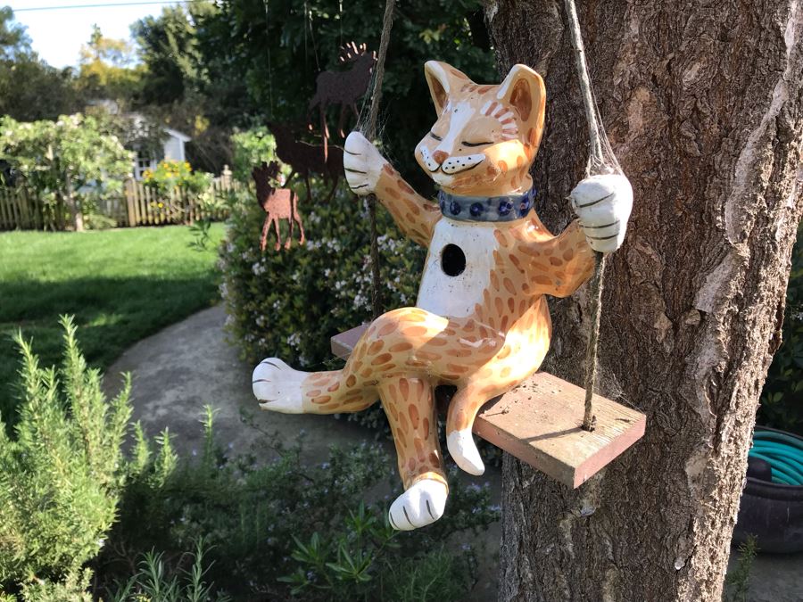 Painted Cermaic Smiling Cat On A Swing Birdhouse [Photo 2]