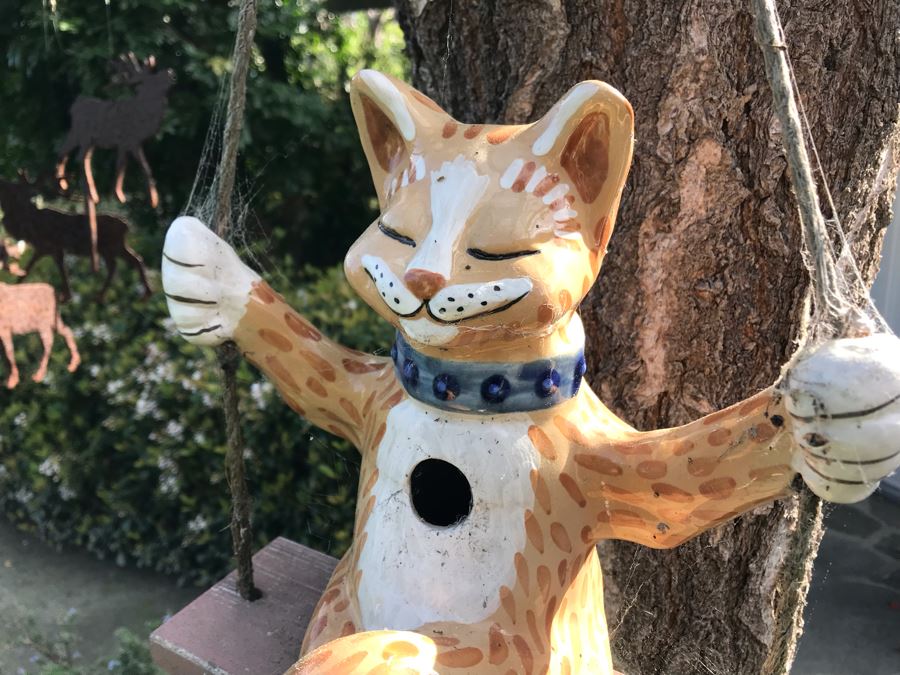 Painted Cermaic Smiling Cat On A Swing Birdhouse [Photo 6]