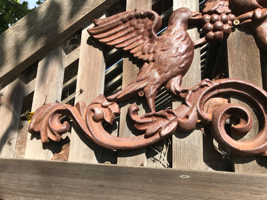 Vintage Metal Wall Ornament 30' X 12' [Photo 4]