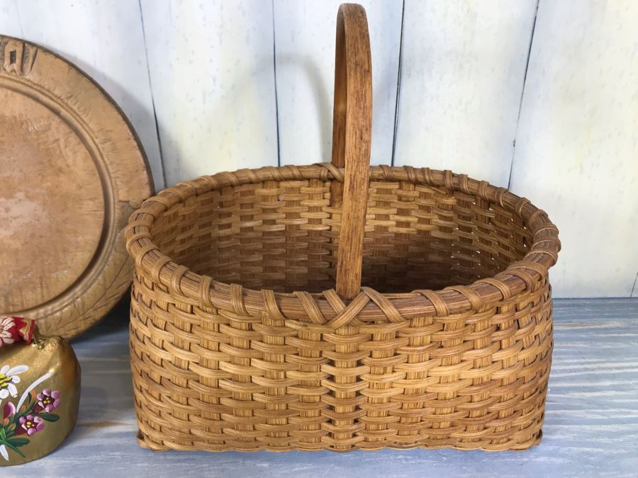 Antique Carved Wooden Bread Plate, Vintage Woven Basket And Hand Painted Brass Swiss Cow Bell [Photo 2]