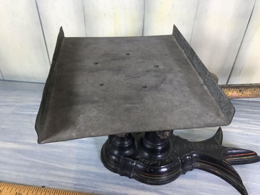 Vintage Fairbanks Cast Iron Postal Scale With Brass Pan Marked Property Of U.S. Post Office 4lbs With Toe Crow's Foot Pinstripe Paint Design At Base [Photo 9]