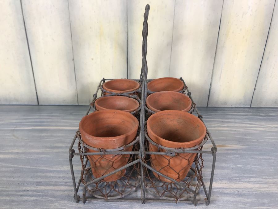 Vintage Twisted Wire Potting Gardening Basket With Flower Pots And Carrying Handle 10' X 6.5' [Photo 4]