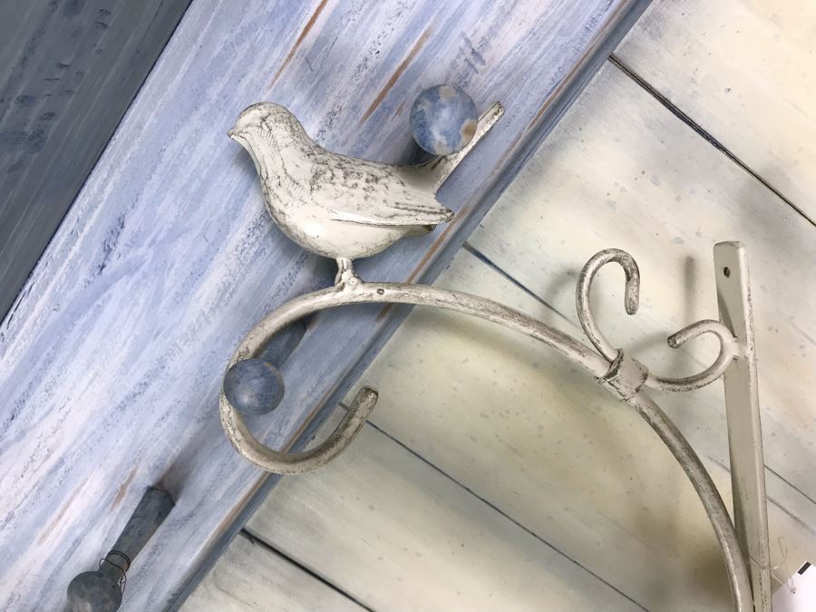 New Metal Bird Motif Wall Bracket With Hanging Bell Glass Flower Pot And Uncle Sam Doll [Photo 2]