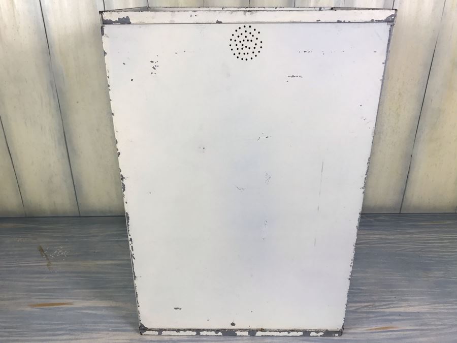 Antique Vintage Bread And Cake Cabinet Metal Bread Model No. T The Home Comfort Company Saint Paul, Minnesota 1919 Copyright 13'W X 11'D X 20'H [Photo 8]