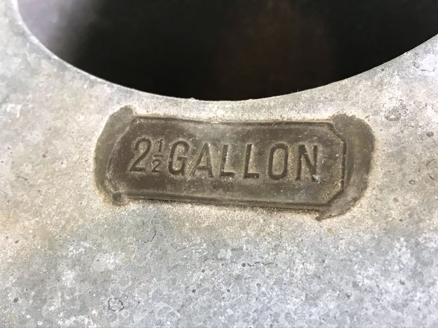 Vintage 2 Gallon Galvanized Metal Watering Can 17'H X  [Photo 4]