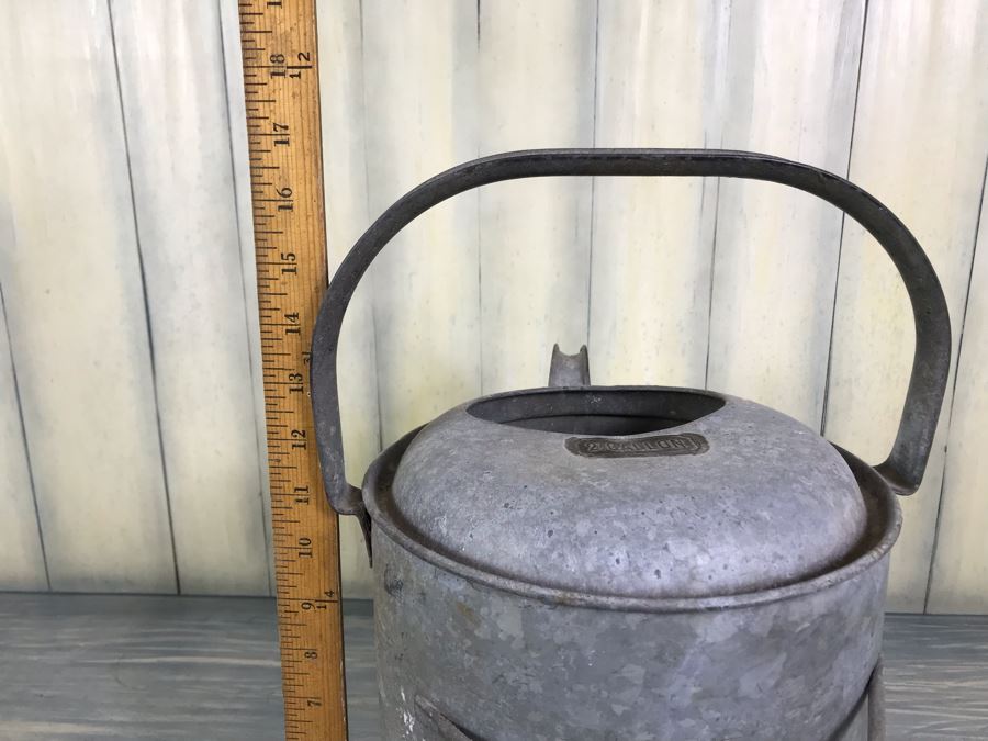 Vintage 2 Gallon Galvanized Metal Watering Can 17'H X  [Photo 12]