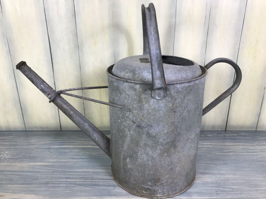 Vintage 2 Gallon Galvanized Metal Watering Can 17'H X 