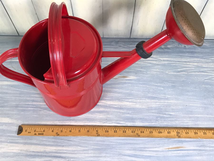 Vintage Painted Red Watering Can 13'H [Photo 11]