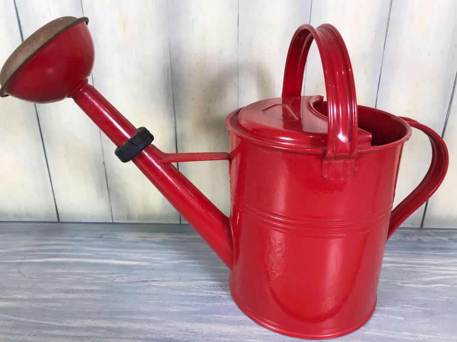 Vintage Painted Red Watering Can 13'H [Photo 1]
