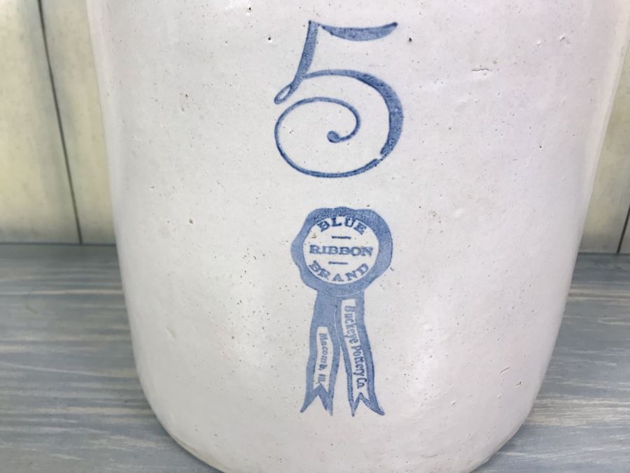 Vintage 5 Gallon Blue Ribbon Brand Crock Pot 13'H X 11.5'W [Photo 4]