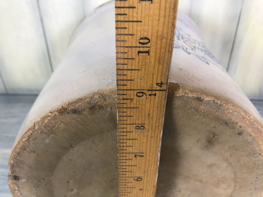 Vintage 2 Gallon Western Stoneware Co Crock Pot 10'H X 9'W Slight Chip At Base - See Photos [Photo 10]