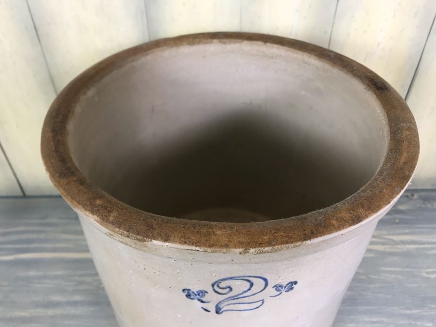 Vintage 2 Gallon Western Stoneware Co Crock Pot 10'H X 9'W Slight Chip At Base - See Photos [Photo 4]