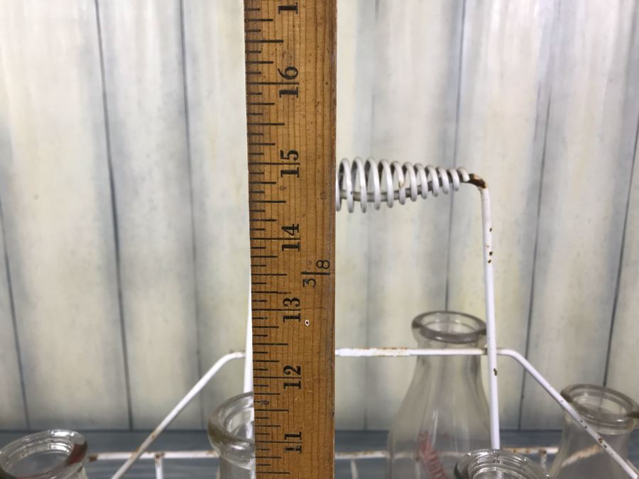 Vintage Metal Glass Milk Bottle Carrier With Handle And (6) Vintage Glass Milk Bottles [Photo 13]
