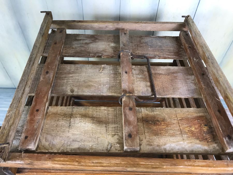 Antique Wooden Chicken Egg Carrying Case Box Cage With Handle 13'W X 15'H And Antique C.T. Childers Rapid Washer Laundry Clothes [Photo 7]