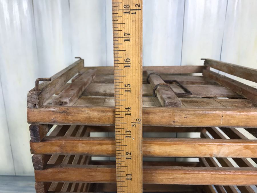 Antique Wooden Chicken Egg Carrying Case Box Cage With Handle 13'W X 15'H And Antique C.T. Childers Rapid Washer Laundry Clothes [Photo 16]