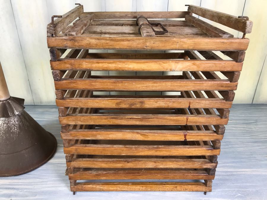 Antique Wooden Chicken Egg Carrying Case Box Cage With Handle 13'W X 15'H And Antique C.T. Childers Rapid Washer Laundry Clothes [Photo 2]