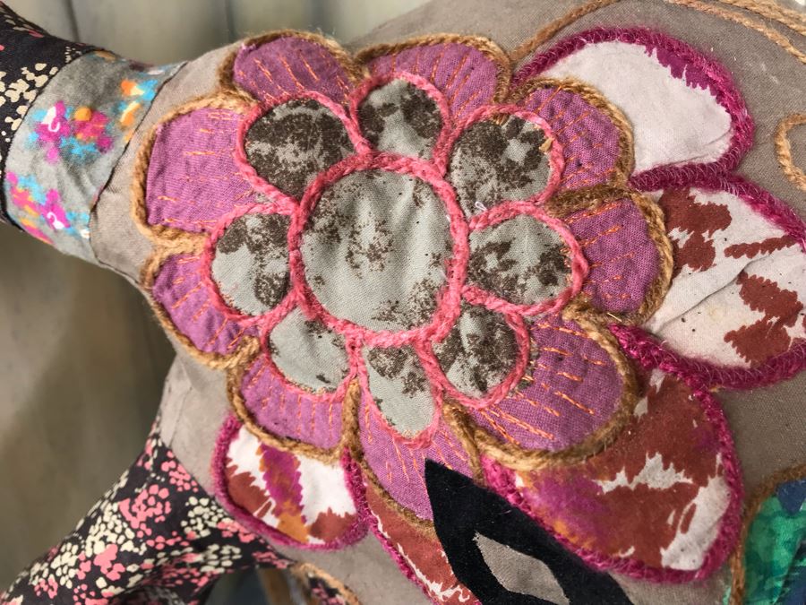 Eclectic Embroidered Quilted Bulls Head Wall Decor 23'H X 15'W [Photo 5]