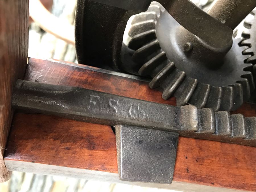Antique Tool F S Co Adjustable Angle Mechanical Crank Drill Press Wood / Cast Iron Portable [Photo 20]