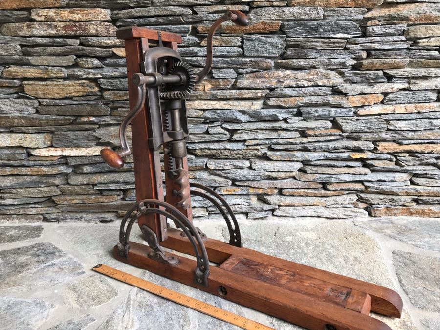 Antique Tool F S Co Adjustable Angle Mechanical Crank Drill Press Wood / Cast Iron Portable [Photo 3]
