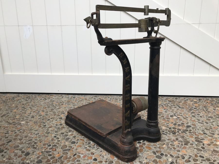 Large Antique Fairbanks Industrial Rolling Floor Scale 250lbs Capacity 21'D X 12.5'W X 27'H - May Need Servicing [Photo 3]