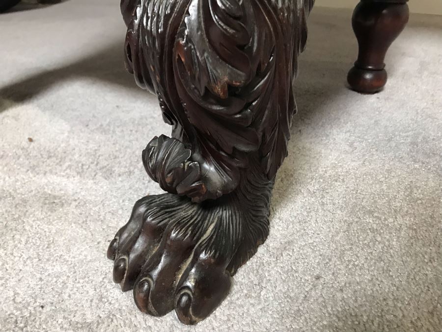 Stunning Mahogany Sideboard Buffet Table With Ornately Carved Claw Feet - Working Locks On Drawers And Cabinets - Have Skeleton Key [Photo 15]