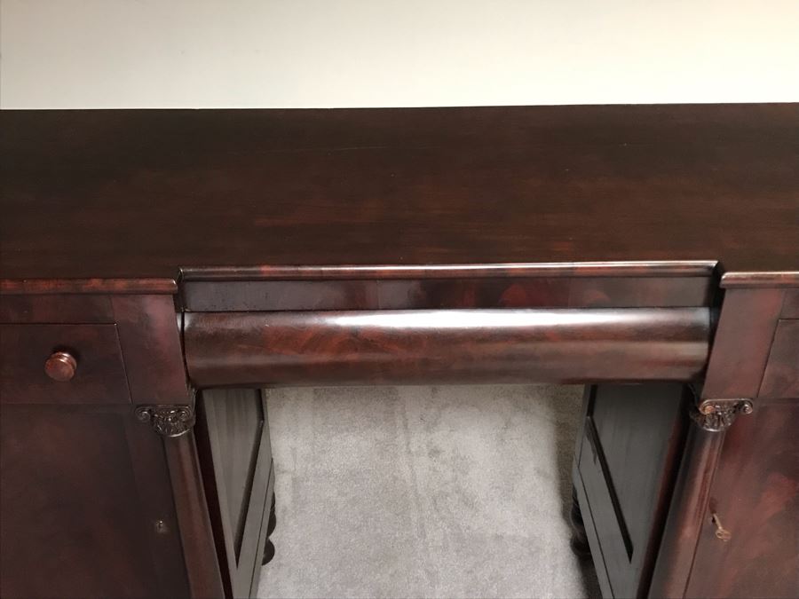 Stunning Mahogany Sideboard Buffet Table With Ornately Carved Claw Feet - Working Locks On Drawers And Cabinets - Have Skeleton Key [Photo 25]