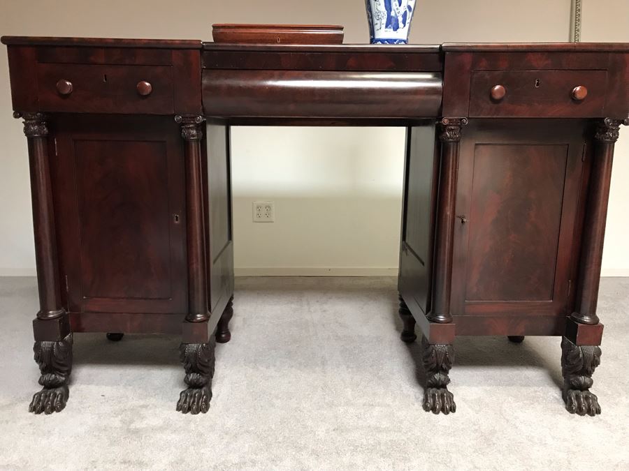 Stunning Mahogany Sideboard Buffet Table With Ornately Carved Claw Feet - Working Locks On Drawers And Cabinets - Have Skeleton Key [Photo 4]
