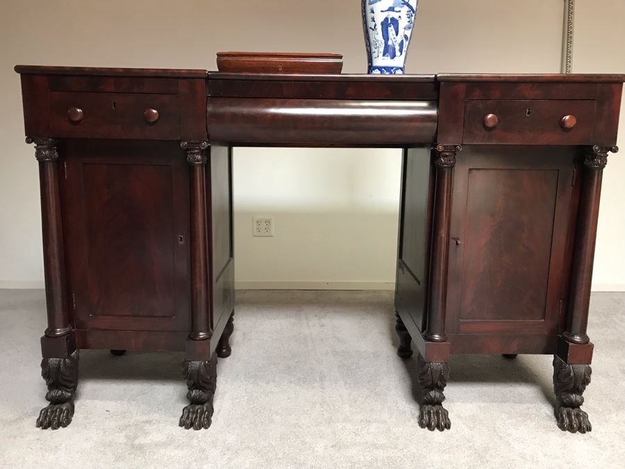 Stunning Mahogany Sideboard Buffet Table With Ornately Carved Claw Feet - Working Locks On Drawers And Cabinets - Have Skeleton Key [Photo 2]
