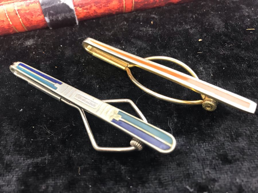 Antique Wooden Sewing Box With Brass Inlay, 1976 Two-Dollar Bill, Pair Of Vintage Tie Clips, Various English Coins - See Photos [Photo 18]