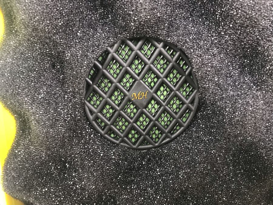 Yellow Cigar Caddy, Leather Liberty Tobacco Cigar Pouch, German Crytal Bleikristall Ashtray, Pair Of Pipe Cleaning Tools, Marines Havana Saver And Box Of Vintage Cigar Box Labels [Photo 14]