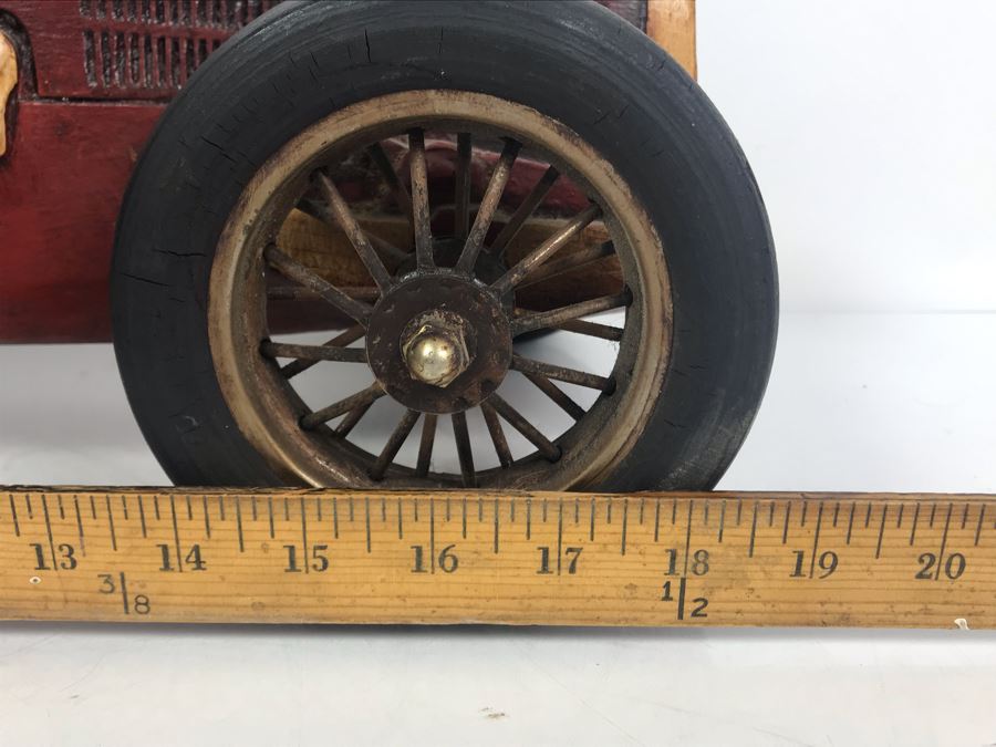 Second Jaguar In Class Award From The Jaguar Clubs On North America And Antique Car Model [Photo 18]