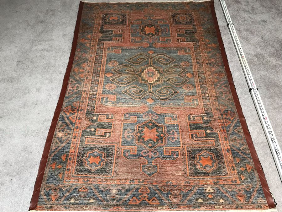 Vintage Hand Knotted Wool Persian Rug 54' X 80' [Photo 17]