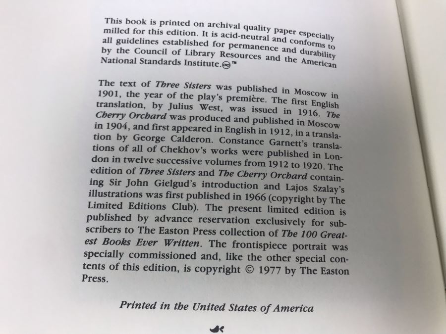 Set Of (5) Easton Press Collector's Edition Genuine Leather Books: A Portrait Of The Artist As A Young Man By James Joyce, Anton Chekhov Two Plays, She Stoops To Conquer By Oliver Goldsmith, The Confessions Of St. Augustine, Rights Of Man By Thomas Paine [Photo 8]