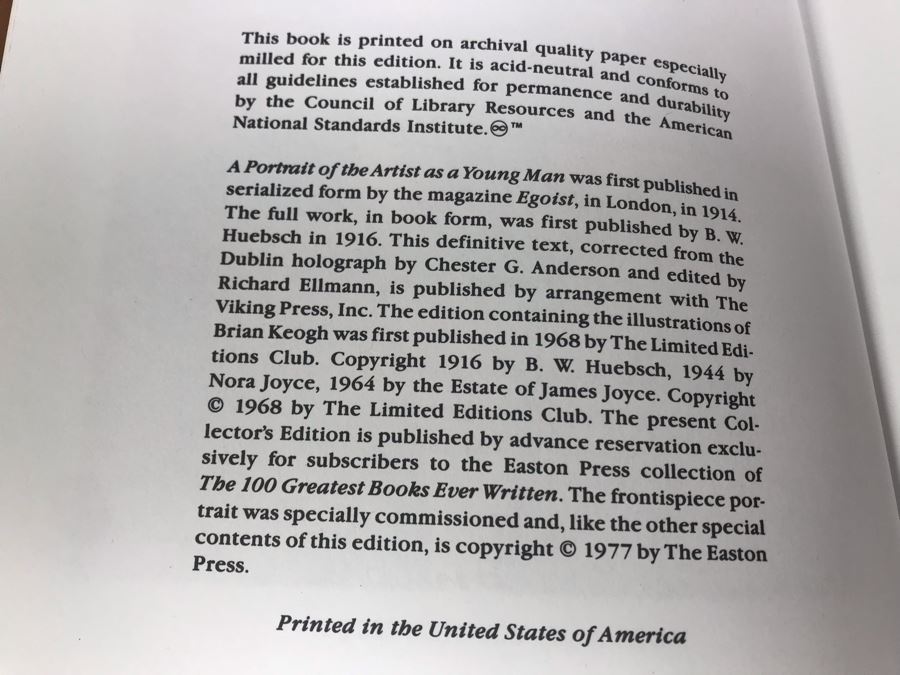 Set Of (5) Easton Press Collector's Edition Genuine Leather Books: A Portrait Of The Artist As A Young Man By James Joyce, Anton Chekhov Two Plays, She Stoops To Conquer By Oliver Goldsmith, The Confessions Of St. Augustine, Rights Of Man By Thomas Paine [Photo 5]